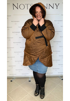 Kép 4/5 - női téli kabát barna kapucnival óriás cipzárral és csattal mandzsettával vagány 50-es