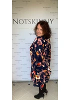 Kép 2/6 - pillangó női ruha sötétkék színes virágok minta lepel lepke megkötővel sállal övvel magyar notskinny