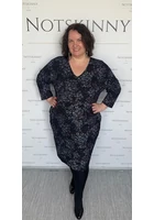 Kép 1/6 - nagy méretű, női fekete ruha, szines kisvirágokkal, v-nyakkal, oldalt szebekkel, xxl, molett, plussize