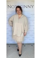 Kép 1/4 - extra nagy méretű női ing blúz ruha tunika bézs gombokkal, elől rövidebb, kerekített oldalt, xl, 5xl molett, plus size