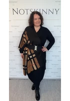 Kép 2/5 - sötétbarna, fekete kockás sál női karácsony ajándék gyapjú