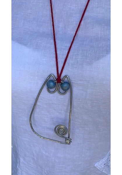 drót női nyaklánc dundi kövér macska kék szemekkel