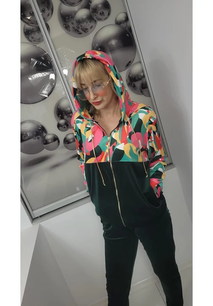 női szabadidő szett, kapucnival, nagy méret, méregzöld, absztrakt minta, 2xl