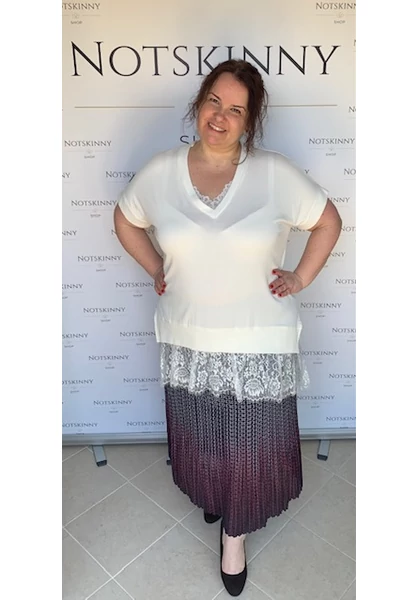 rakott női szoknya molett plus size pliszírozott színátmenetes bordóval az alján